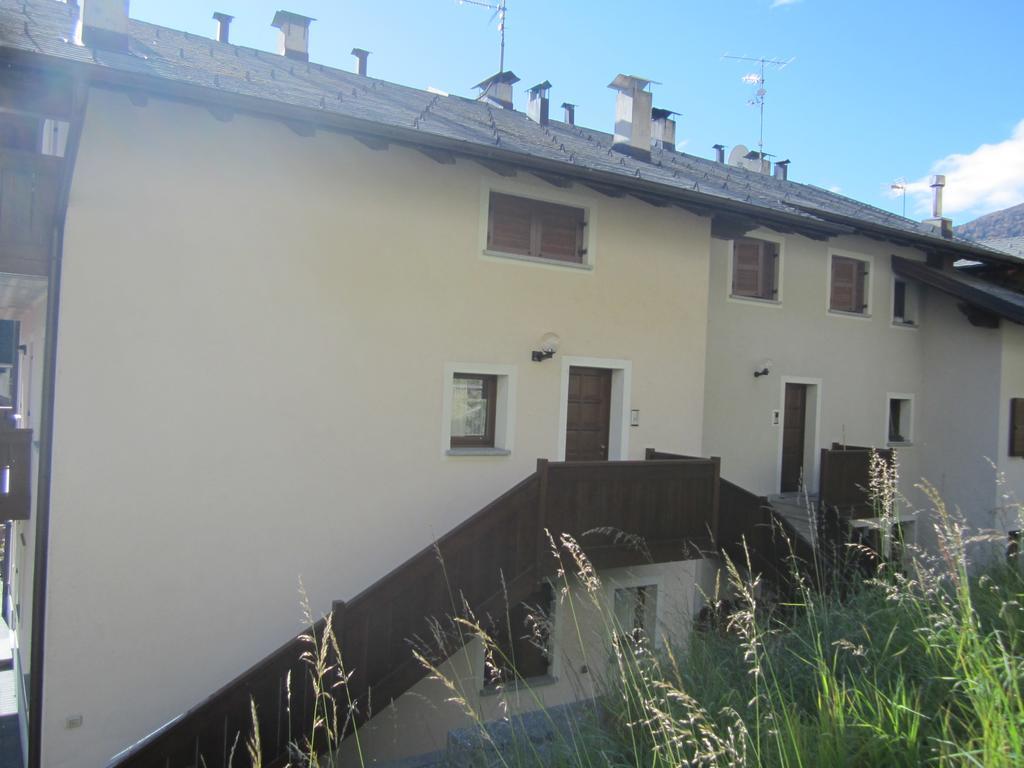 Casa Grazia Apartment Isolaccia Exterior photo