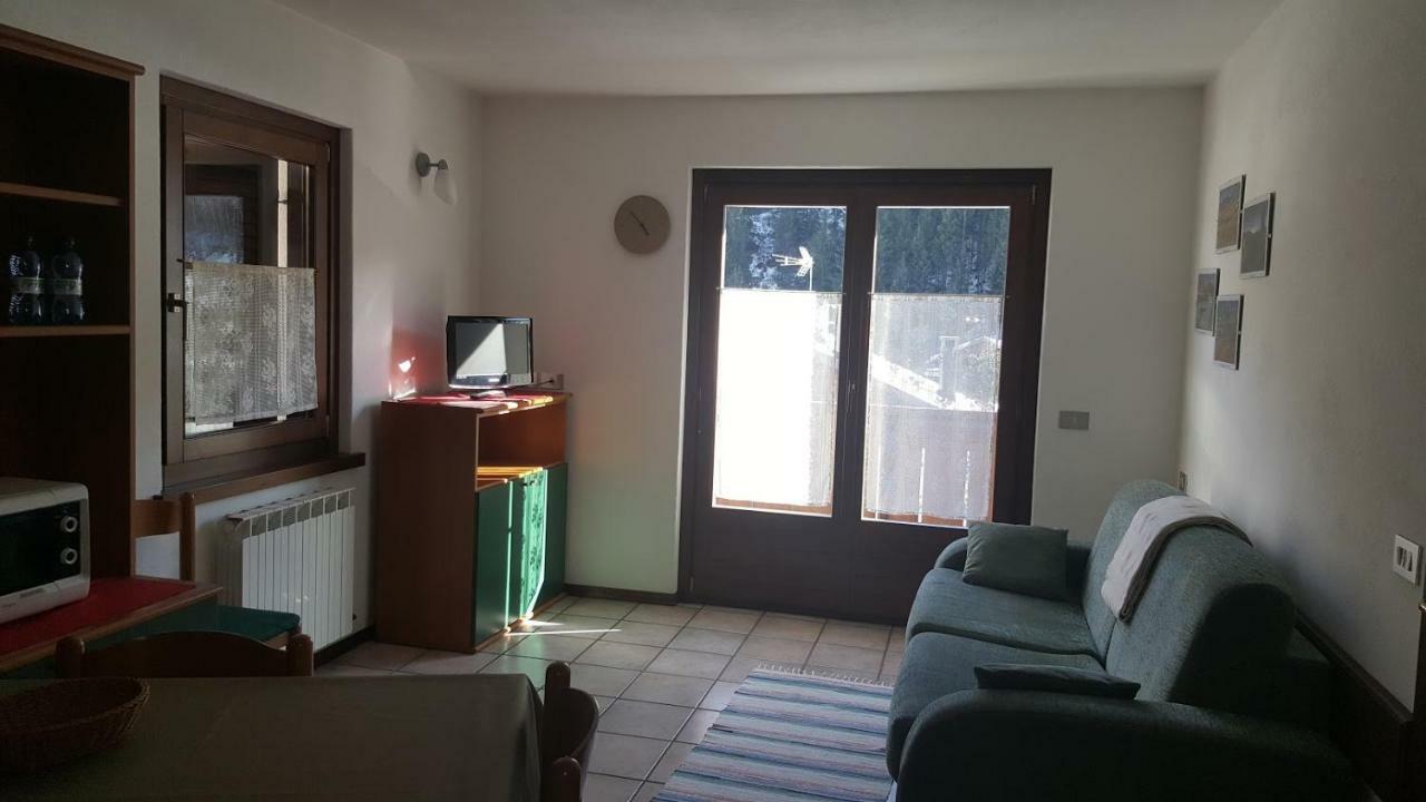 Casa Grazia Apartment Isolaccia Exterior photo